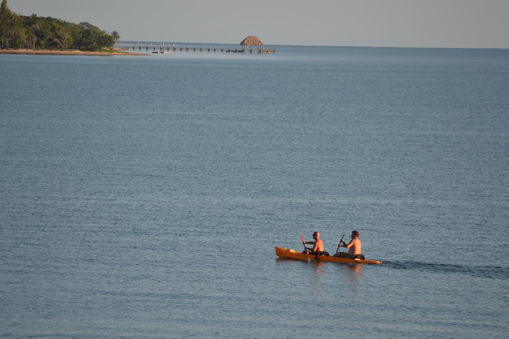 Belizean Nirvana Placencia Екстериор снимка