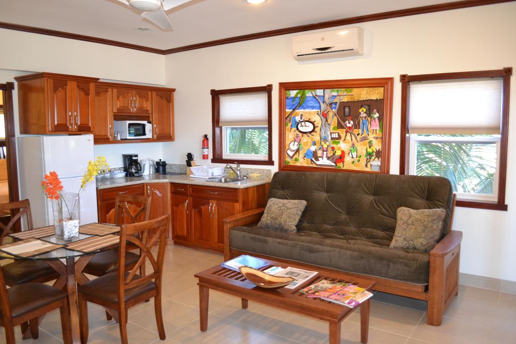 Belizean Nirvana Placencia Екстериор снимка