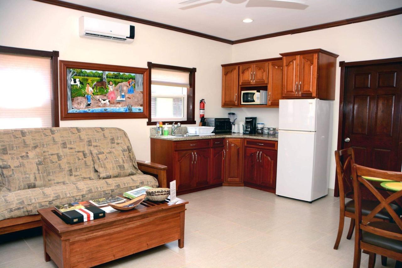 Belizean Nirvana Placencia Екстериор снимка